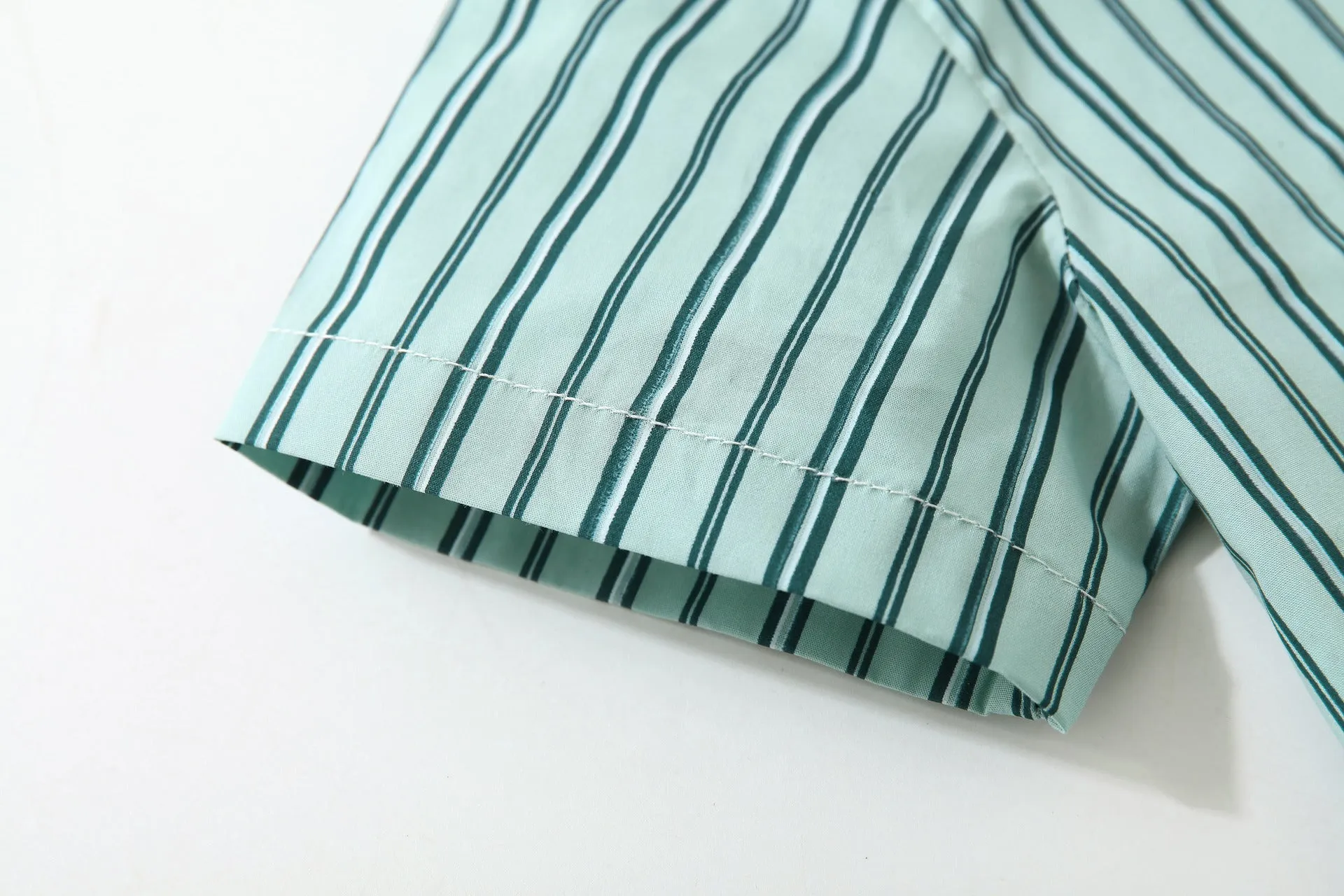 2 Pieces Set Baby Kid Boys Dressy Striped Bow Shirts And Solid Color Shorts Wholesale 220425284