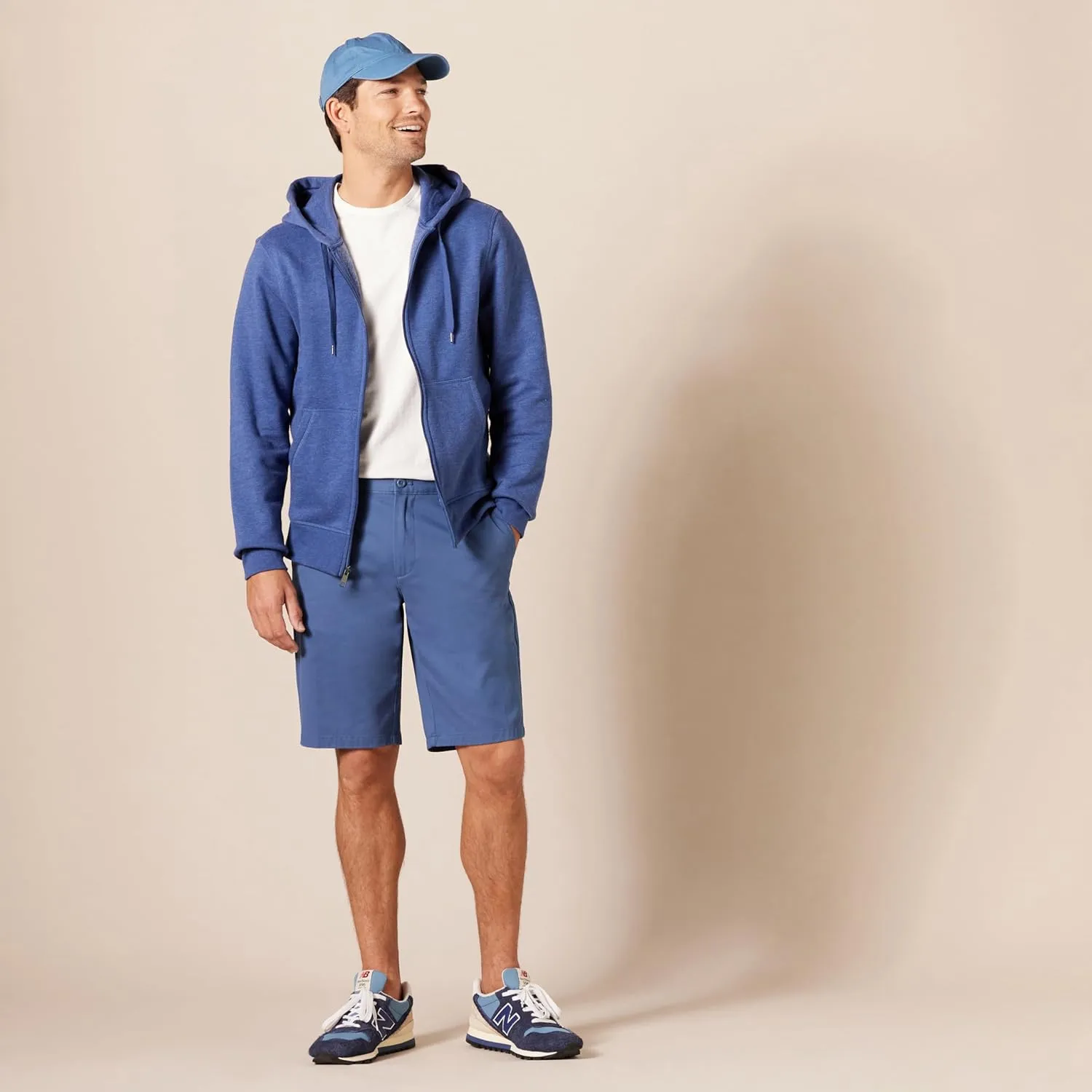 Amazon Essentials Men's Slim-Fit 11" Flat-Front Comfort Stretch Chino Short