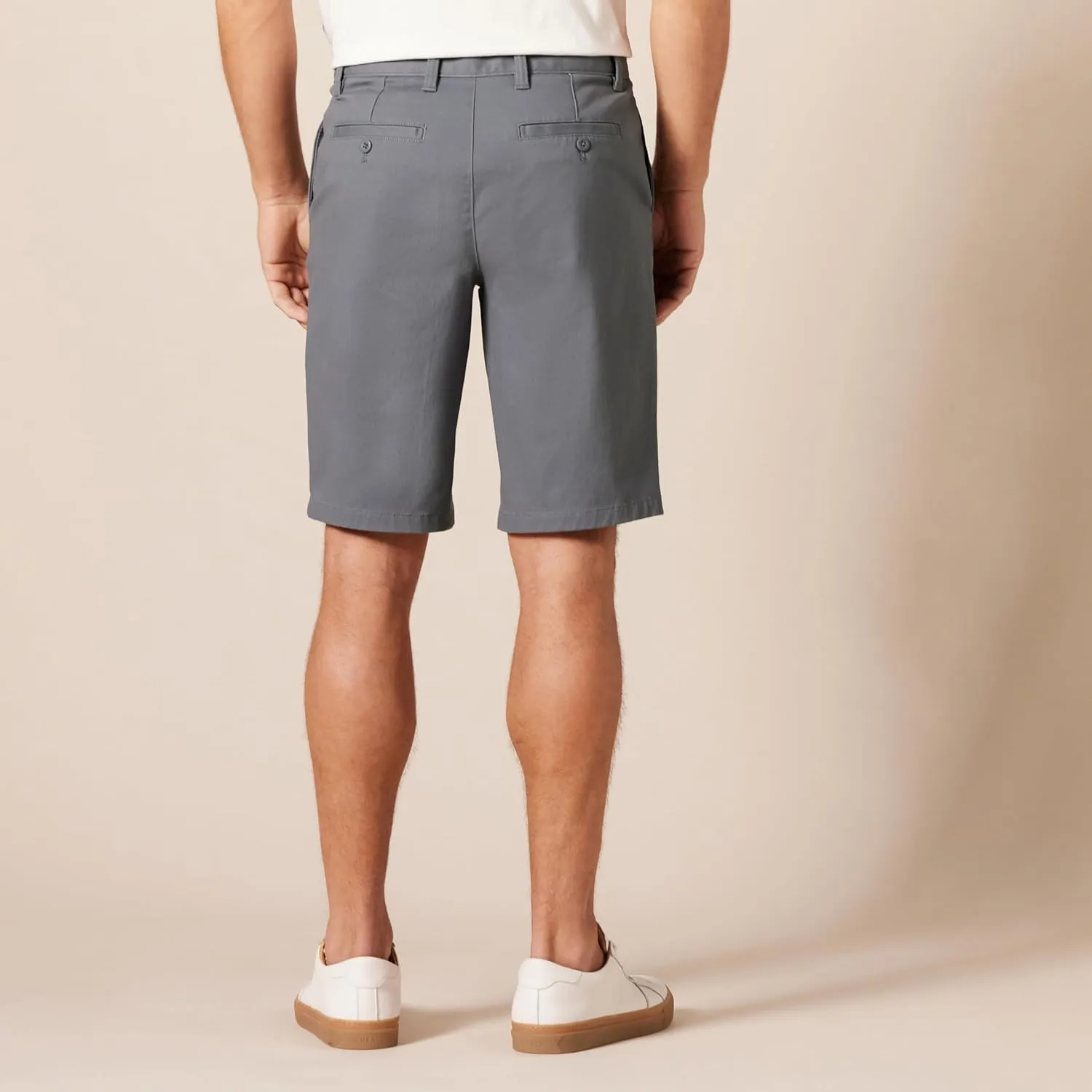 Amazon Essentials Men's Slim-Fit 11" Flat-Front Comfort Stretch Chino Short
