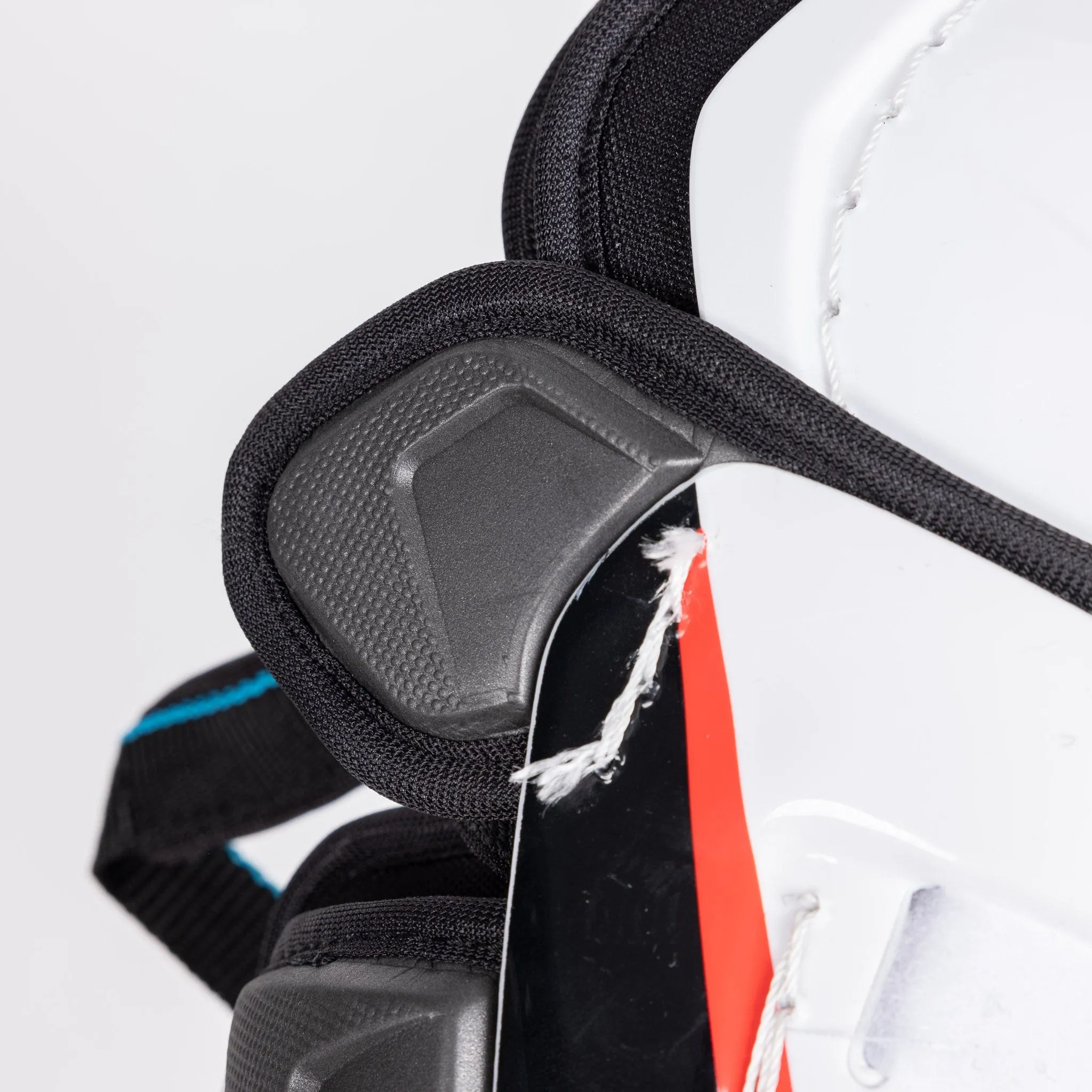 CCM Jetspeed Control Junior Hockey Shin Guards