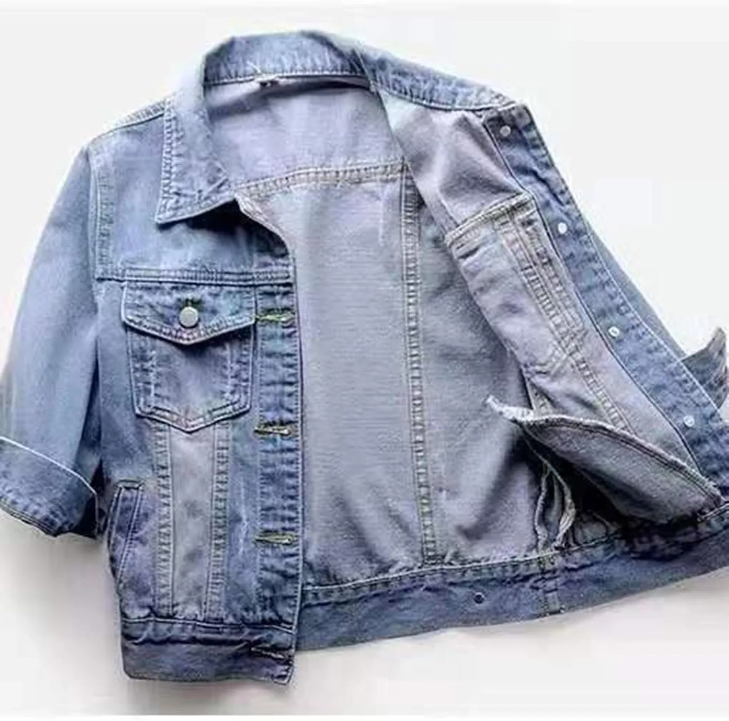Cropped Jean Jackets for Women Casual 3/4 Sleeve Jean Jackets Lightweight Denim Jackets Button Down Trucker Coats