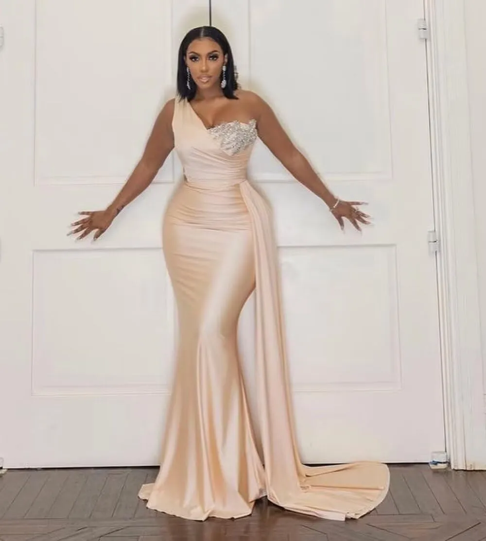 Long Mermaid Bridesmaid Dresses for Women One Shoulder Prom Dress Satin Beaded Formal Evening Party Gown with Train