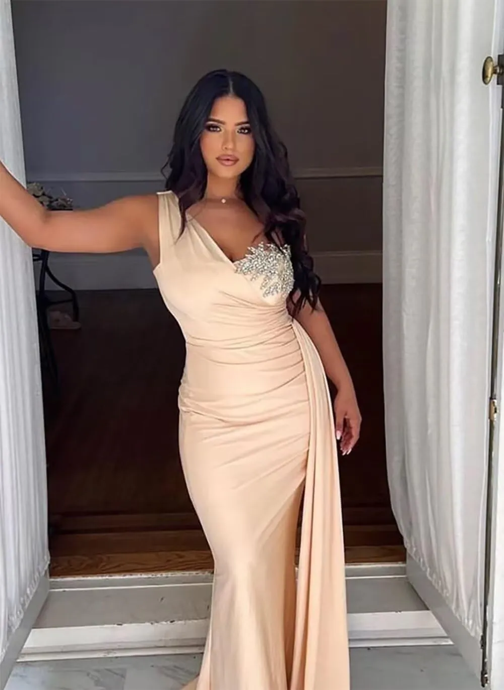Long Mermaid Bridesmaid Dresses for Women One Shoulder Prom Dress Satin Beaded Formal Evening Party Gown with Train