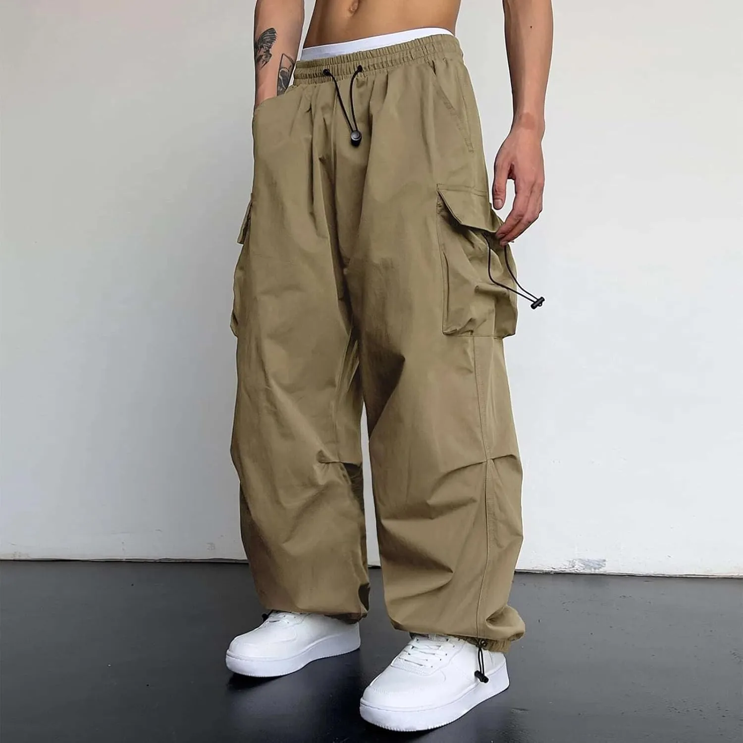 Men's Cargo Pants Elastic Waist Flap Pockets Parachute Pants Hip Hop Baggy Harem Pants for Streetwear