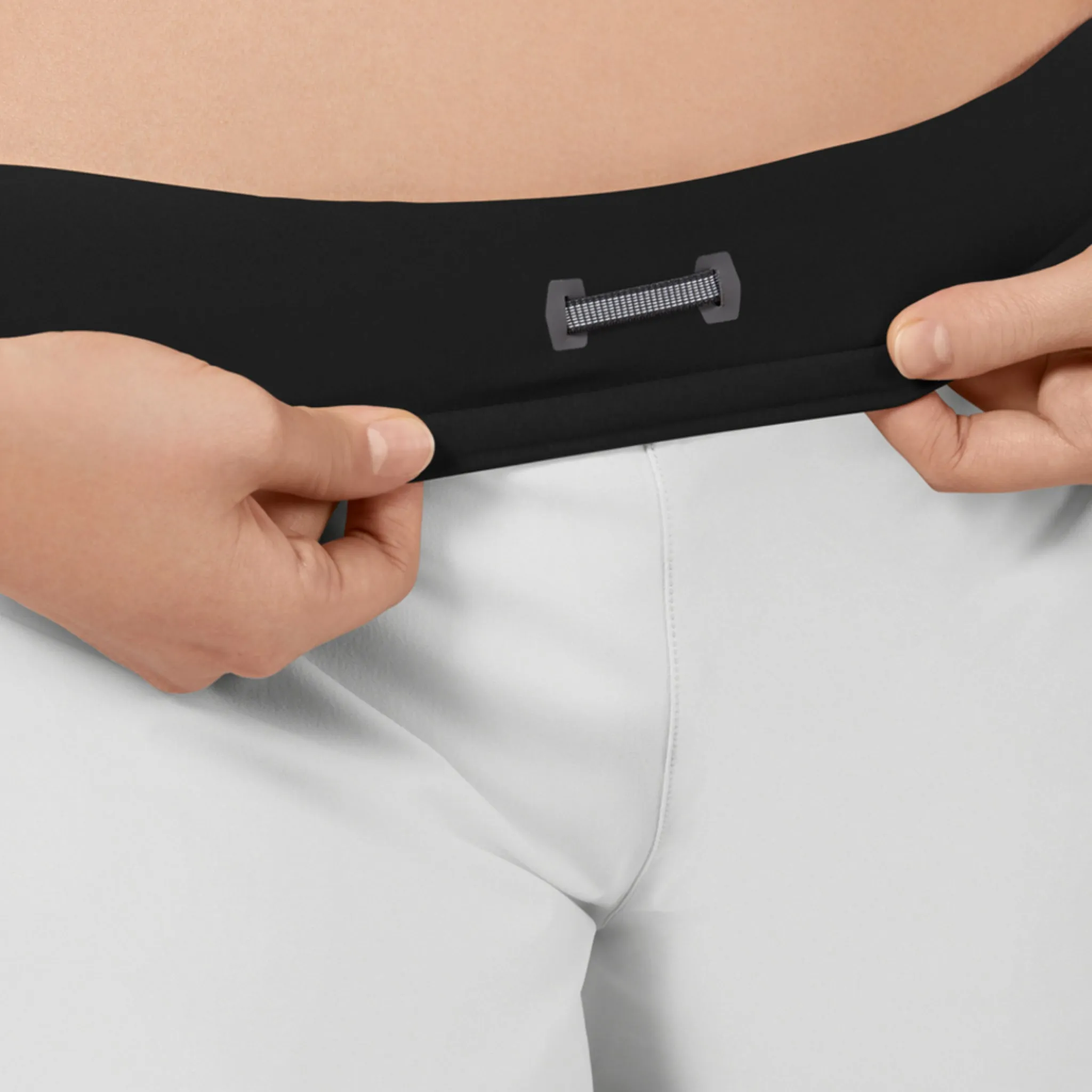 On Running Shorts Women's Glacier Black