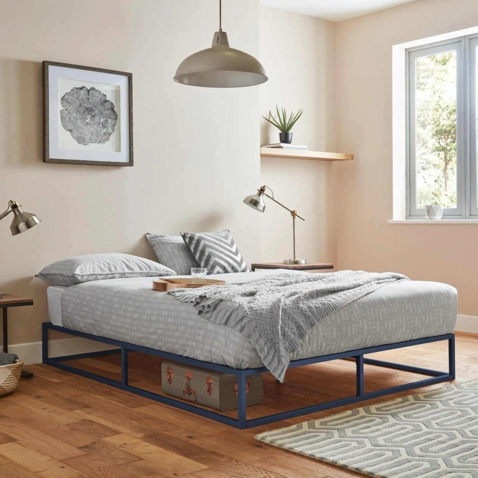 Outlet - Indy King Size Platform Bed - Blue Metal