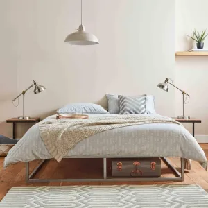 Outlet – Indy King Size Platform Bed - Grey Metal