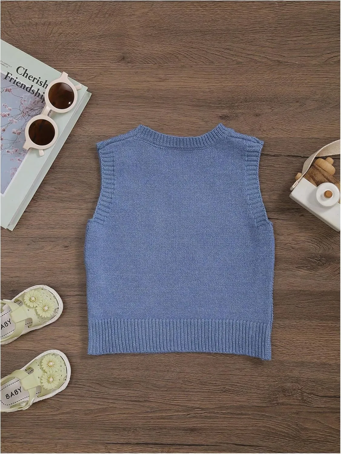 SweatyRocks Girl's Button Split Side Sweater Vest Crew Neck Sleeveless Knit Vest Tops