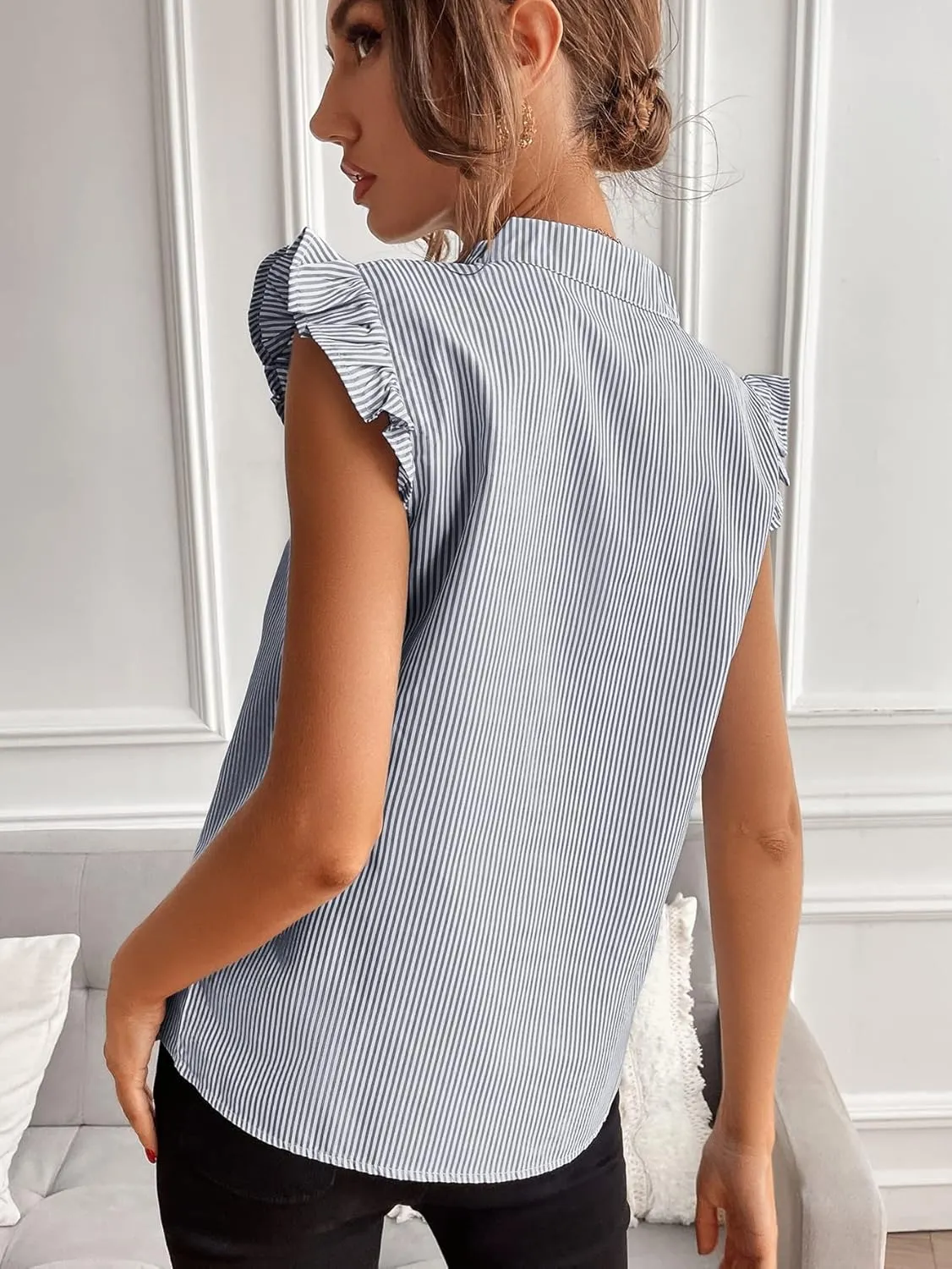 WDIRARA Women's Striped Ruffle Cap Sleeve Notched V Neck Blouse Top Shirt