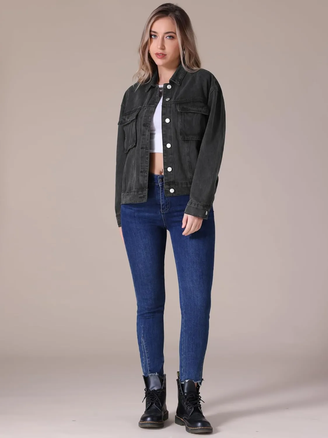 Women's Denim Jacket Button Down Cargo Pockets Casual Denim Shacket Western Outfits 2025 Jean Jackets