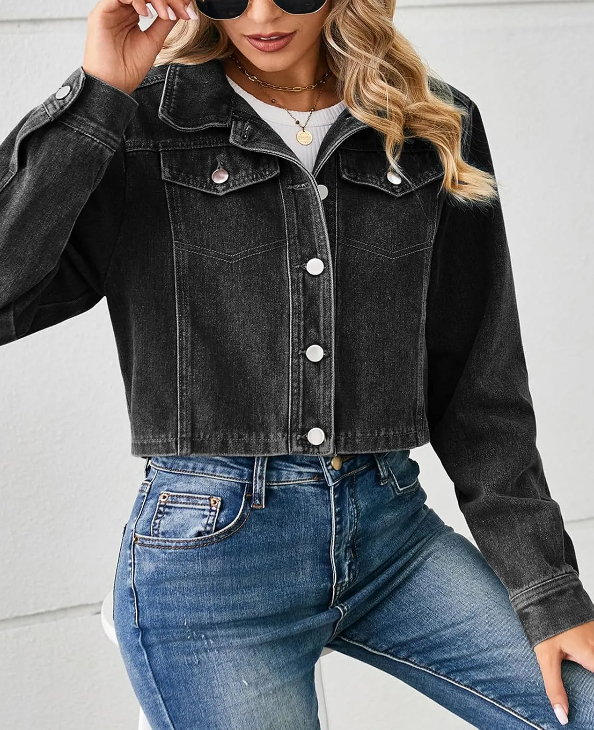 Women's Denim Jackets Long Sleeve Button Down Short Denim-Jacket Classic Cropped Jean Jacket with Pockets