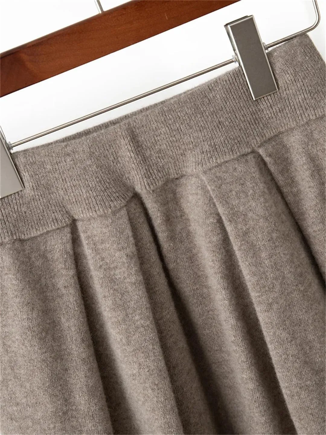 Women's Wool Knitted Skirt Casual Pleated Solid Color Stretch High Waist Office Midi Skirts